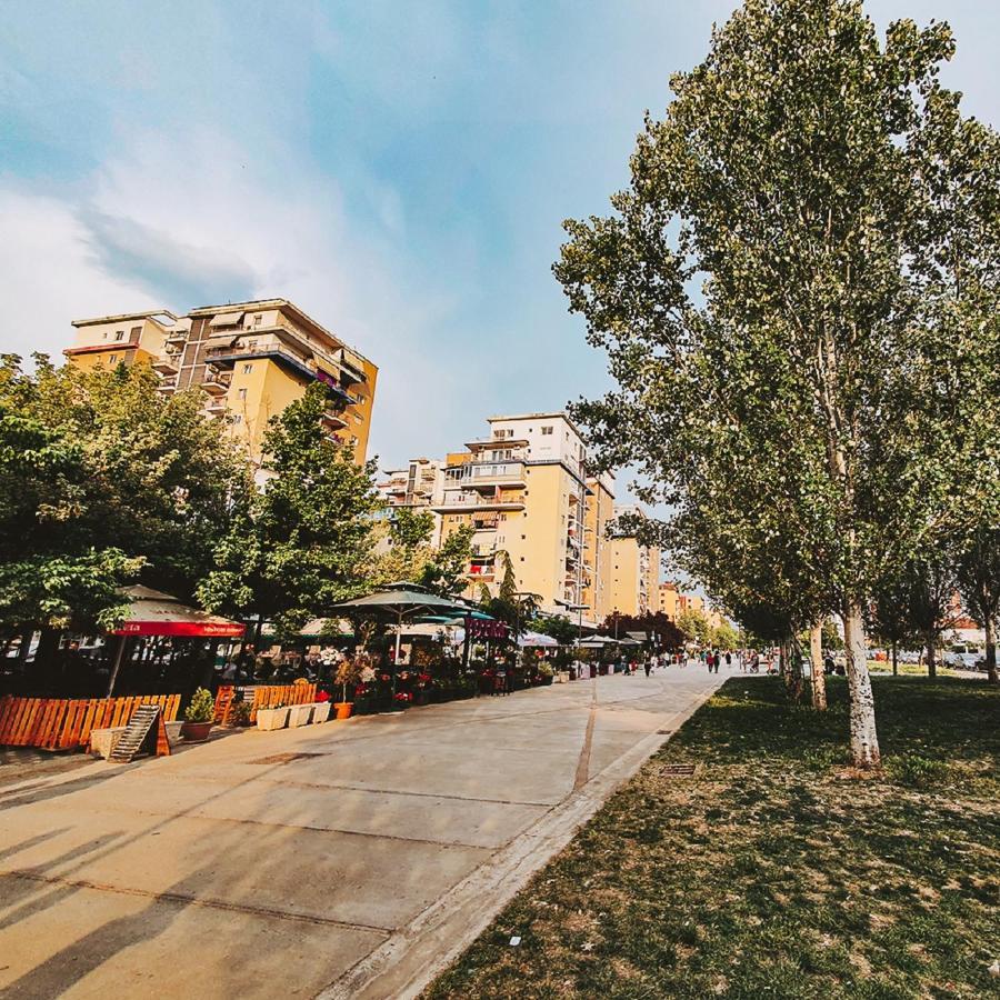 Cozy 1 Bedroom apartment near parks, cafes&restaurants Tirana Zewnętrze zdjęcie